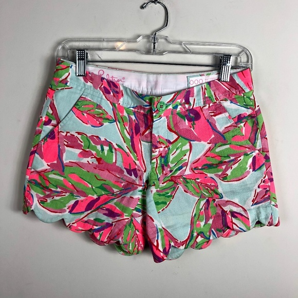 Lilly Pulitzer Pants - Lilly Pulitzer Butercup Shorts Scallop Hem Pink